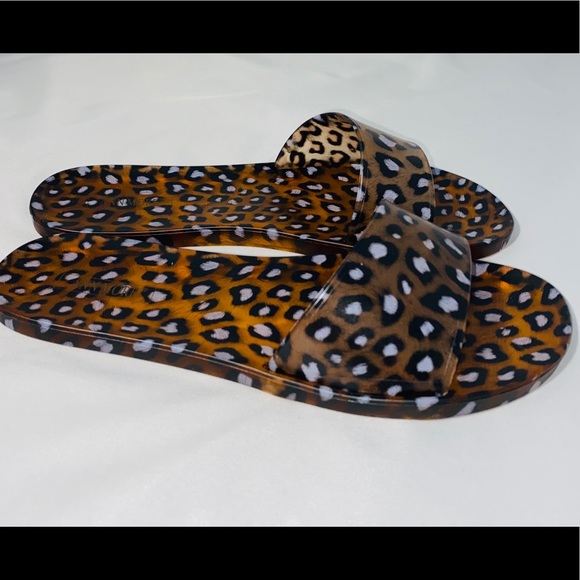 New Leopard print Sandal - Picture 2 of 2
